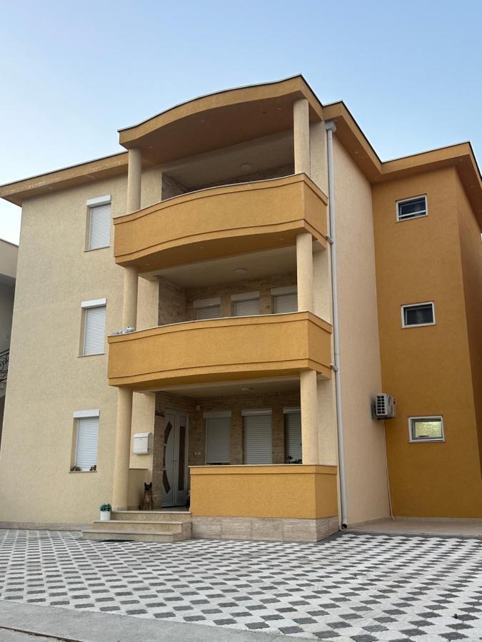 Apartments Edona ウルツィニ エクステリア 写真