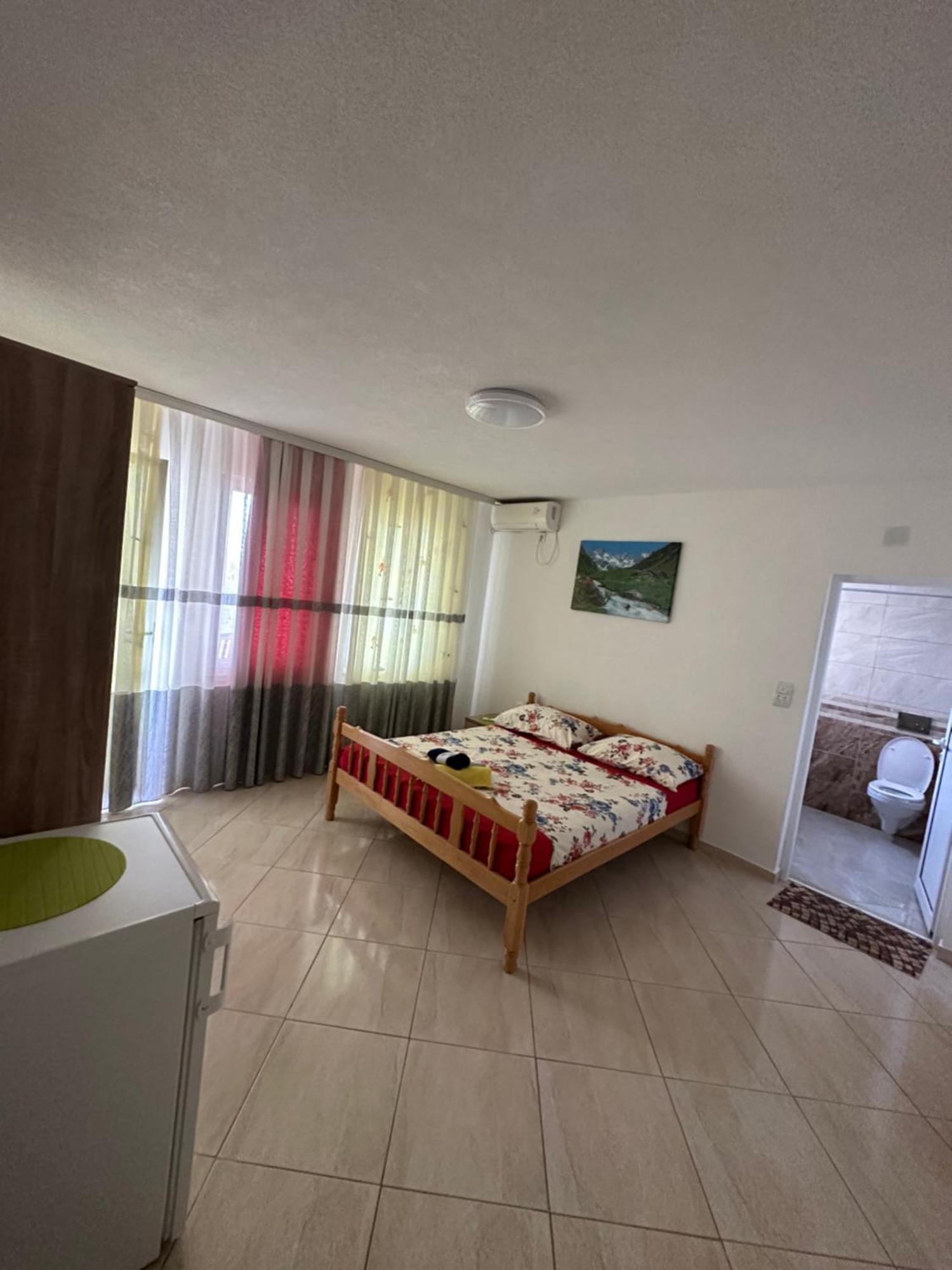 Apartments Edona ウルツィニ エクステリア 写真